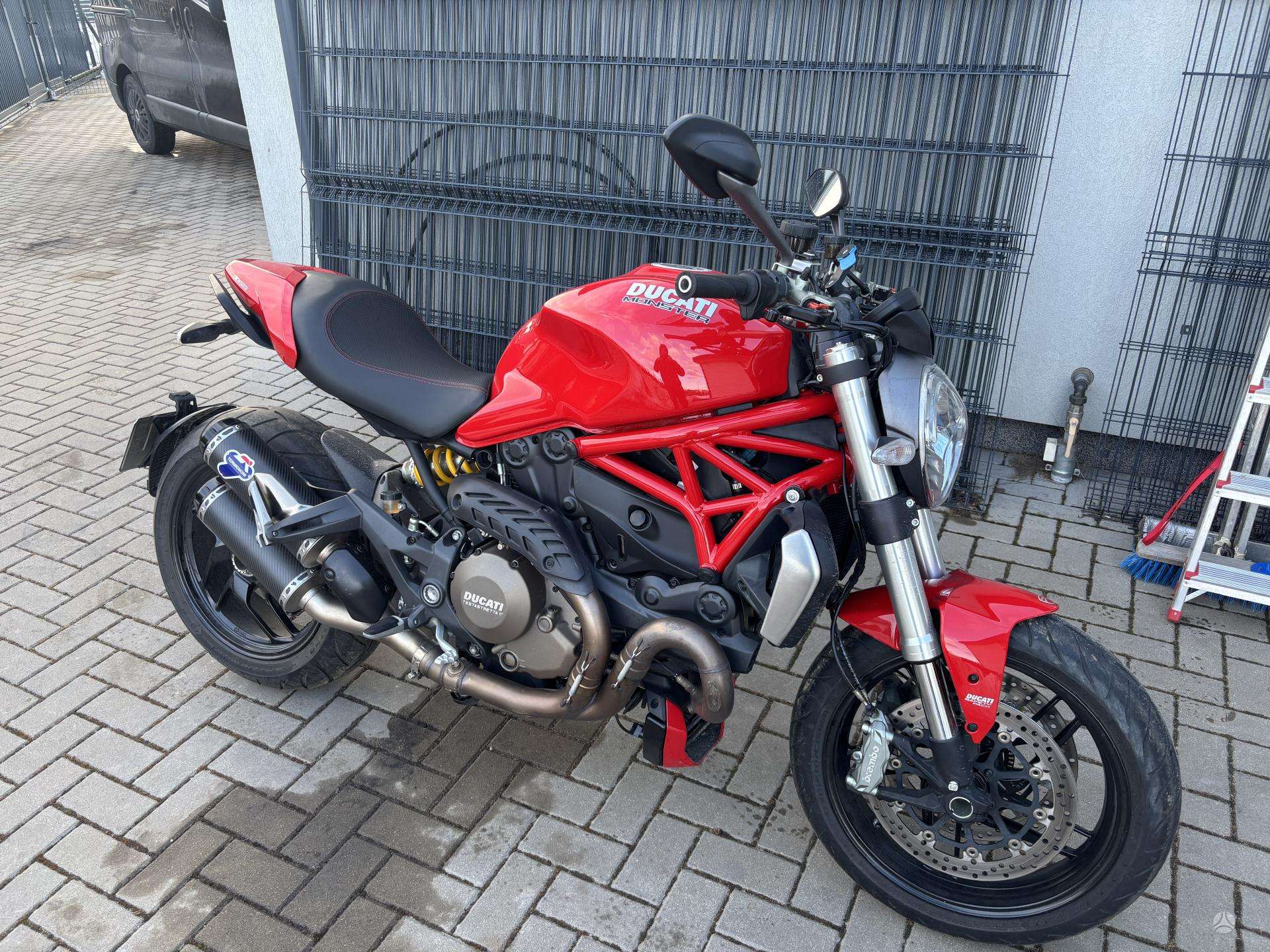 2014 Ducati Monster - used vehicle for export — photo 1 of 4