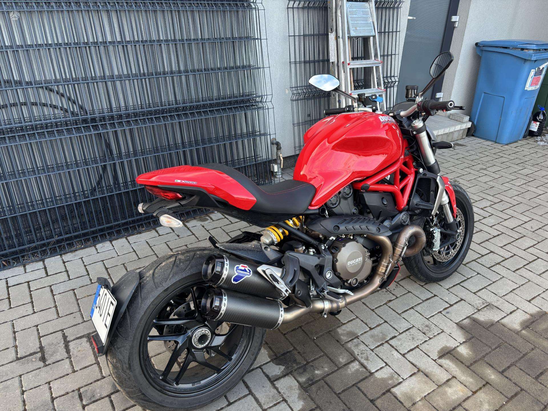 2014 Ducati Monster - used vehicle for export — photo 3 of 4